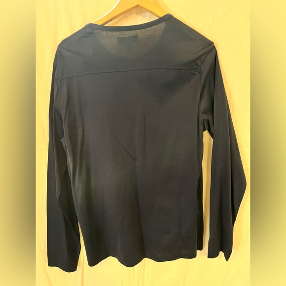 Calibrate men’s size small long sleeved T-shirt - Picture 3 of 3